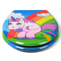 Toilet seat with automatic lowering made of duroplastic, motif unicorn